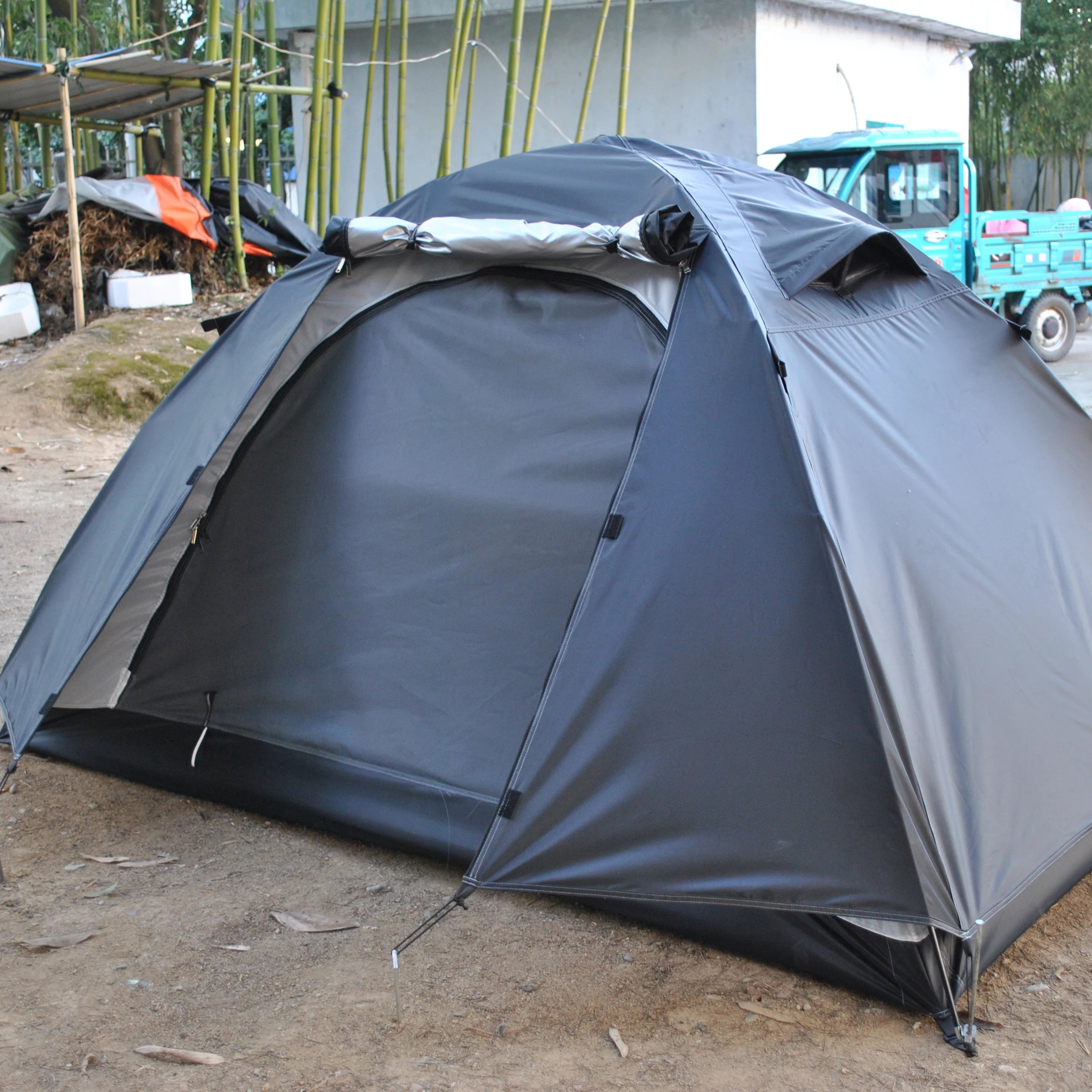 Waterproof Outdoor Camping Tents with Mesh, Tent with Rainfly, 2 Layers, 4 Seasons, PU4000, Silver Coating, Nice Ventilation